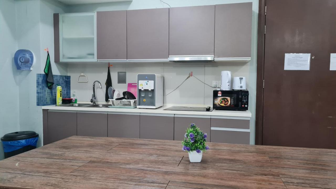 Hostel At Regalia Sky Pool Kuala Lumpur Ngoại thất bức ảnh