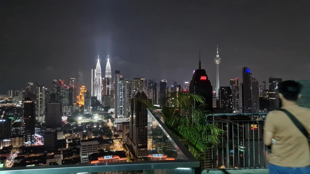 Hostel At Regalia Sky Pool Kuala Lumpur Ngoại thất bức ảnh
